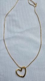 Chic Minimalist Gold Heart Necklace by Zara Jio - Image 2