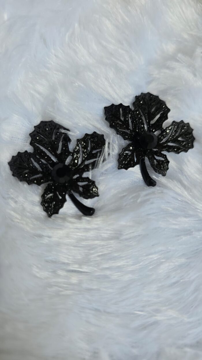 Black Leafy Noir by Zara Jio - Image 2