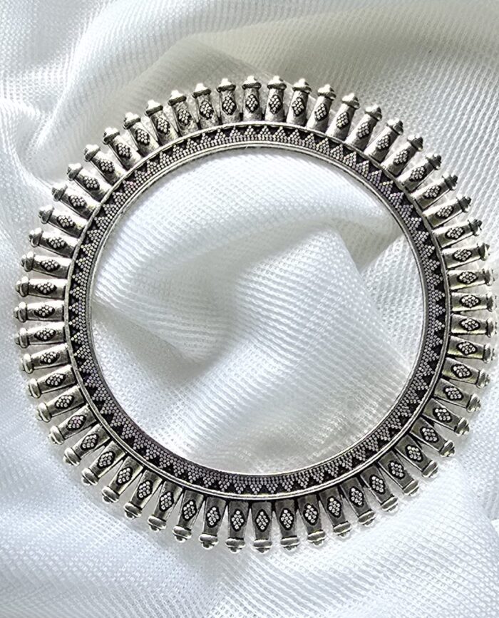 Rustic Beauty: Oxidized Silver Bangle by Zara Jio - Image 1
