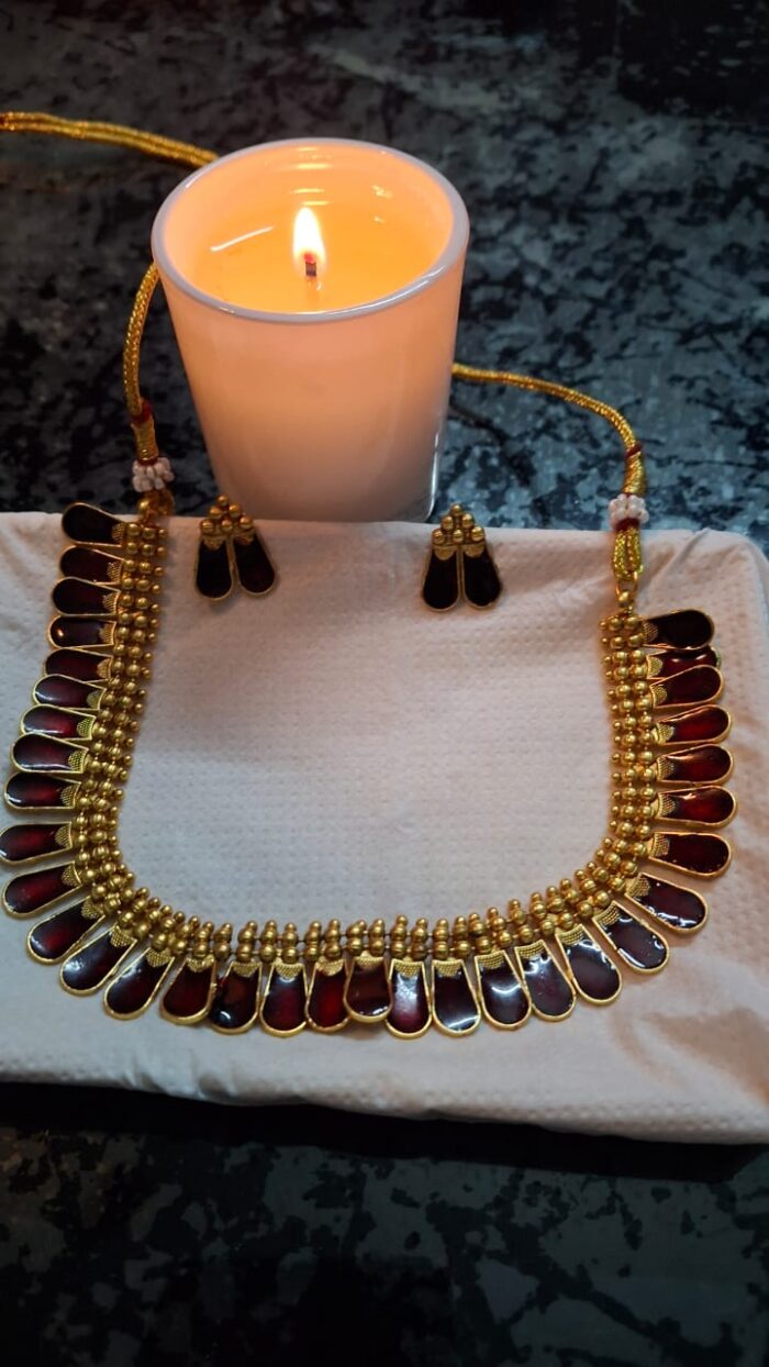 Nagapadom -Maroon and Gold Necklace Set by Zara Jio - Image 3
