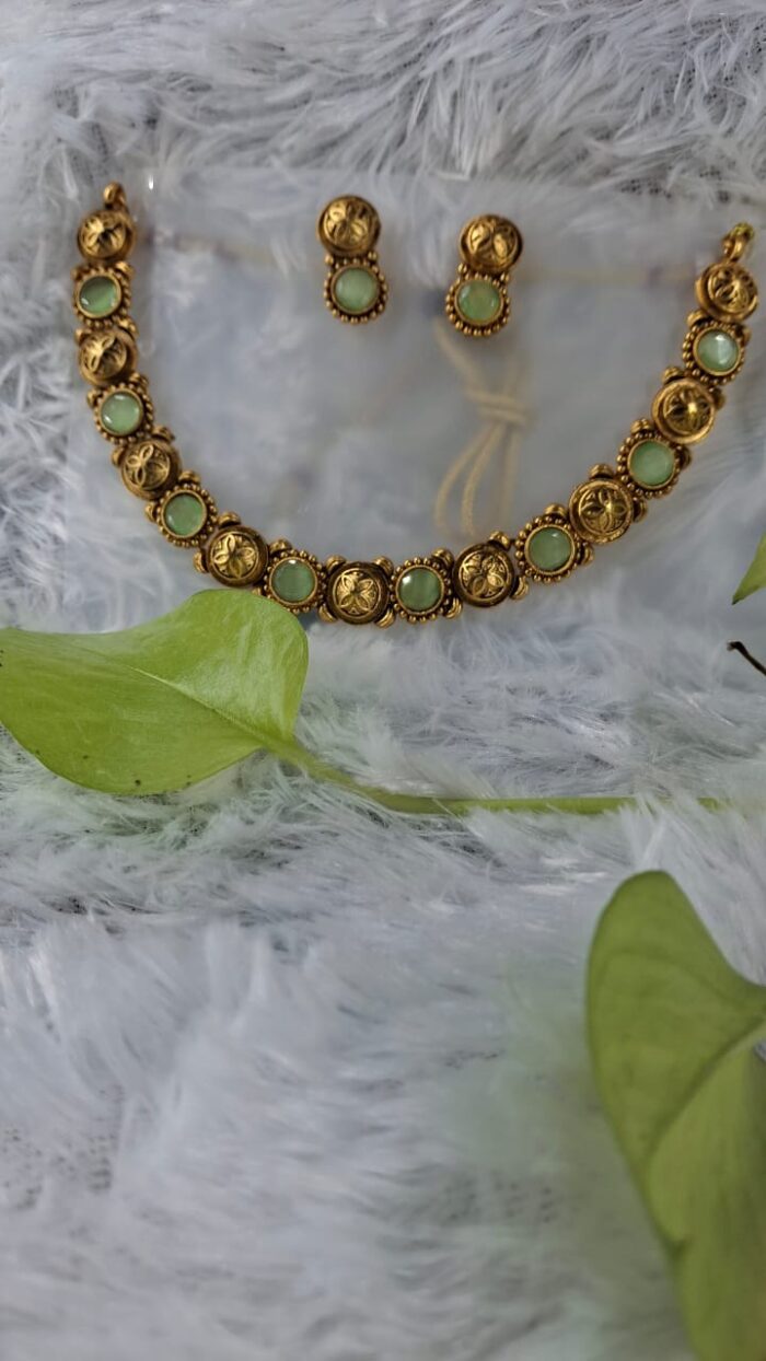 Versatile Antique Finish Green Stone Set by Zara Jio - Image 2